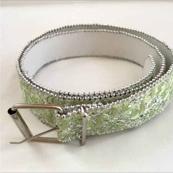 Green Belt Green  Embroidery Silver Hardware SZ M - Picture 3 of 3